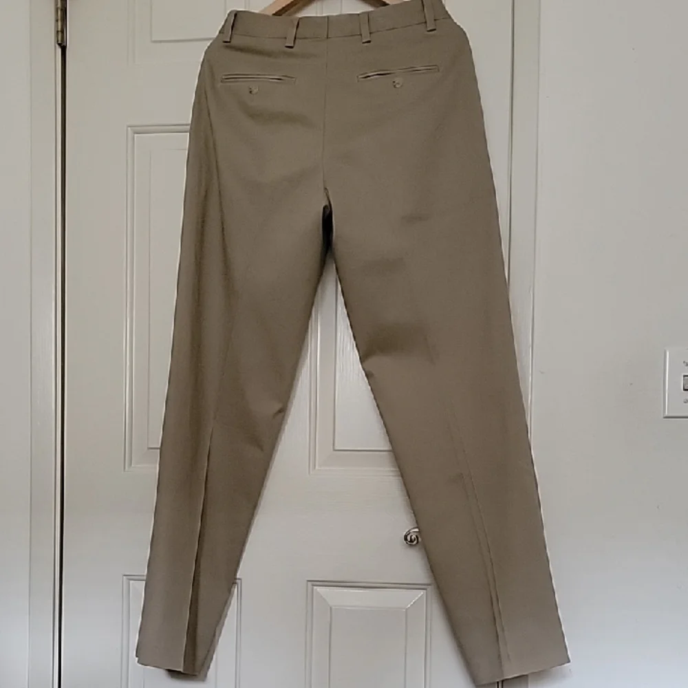 Men's Tan Pants